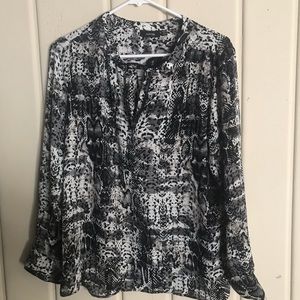 Women’s shirt